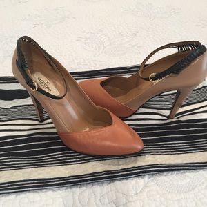 Valentino pumps